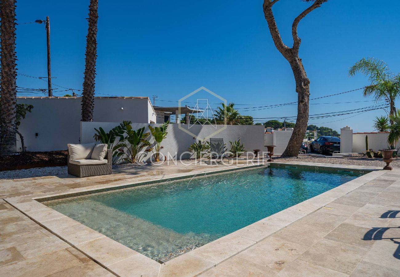 Maison à Sausset-les-Pins - Villa Castel