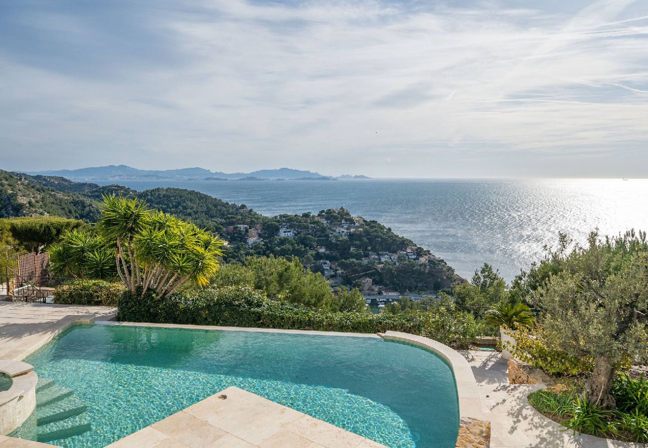 Villa à Ensuès-la-Redonne - Heliopolis Villa Standing Vue Mer