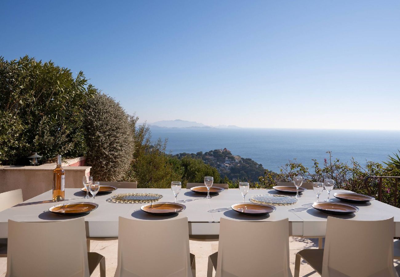 Villa à Ensuès-la-Redonne - Heliopolis Villa Standing Vue Mer