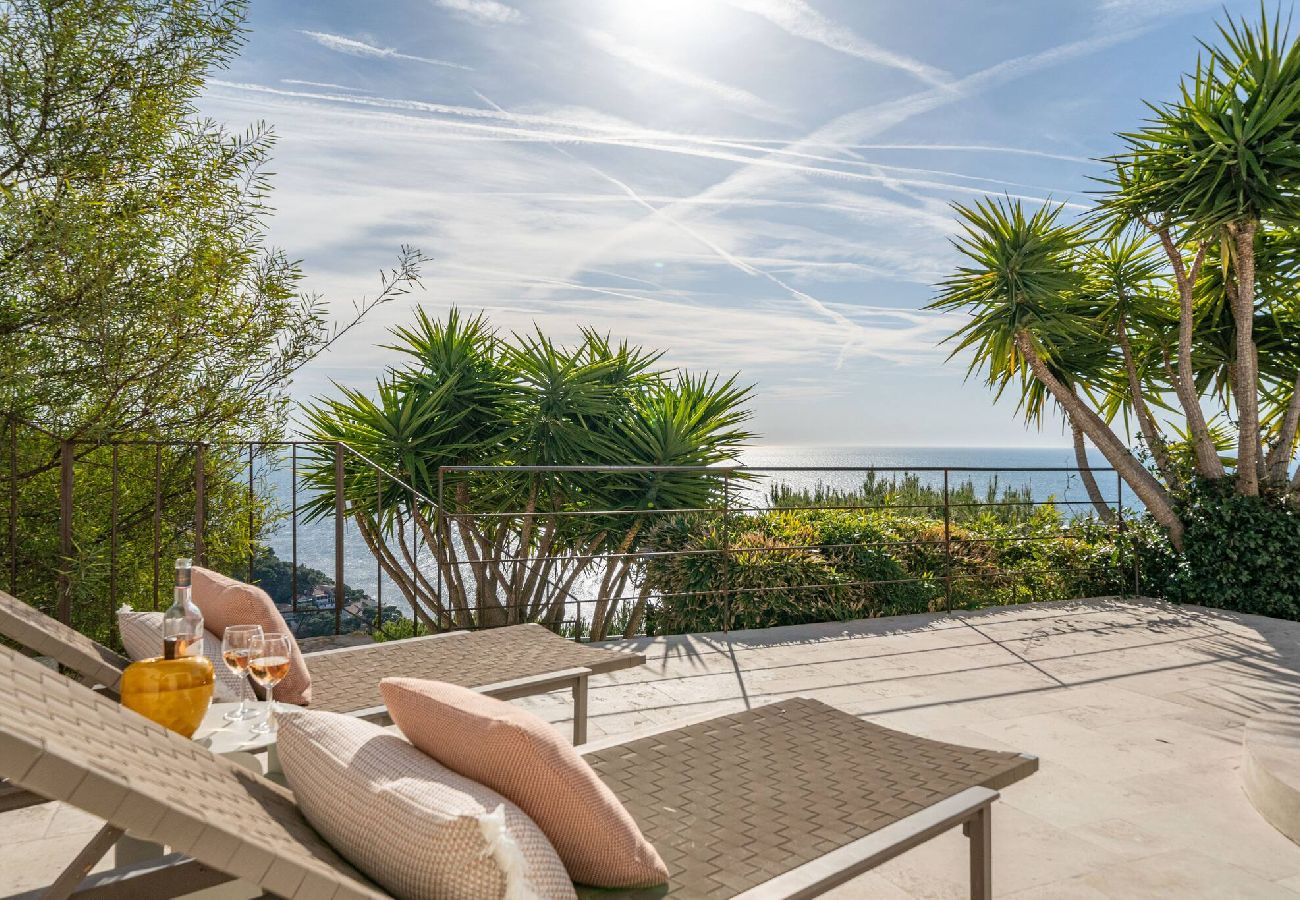 Villa à Ensuès-la-Redonne - Heliopolis Villa Standing Vue Mer