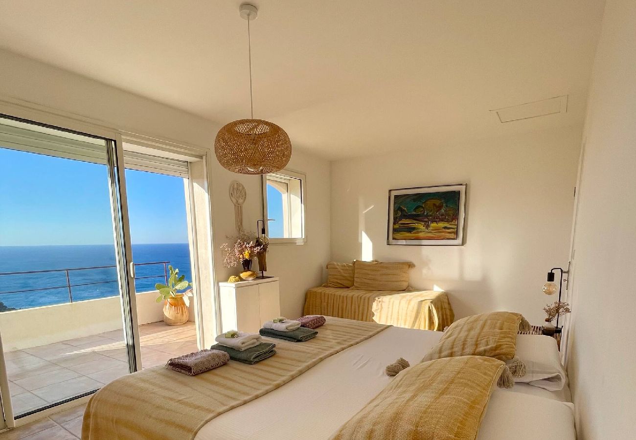 Villa à Ensuès-la-Redonne - Heliopolis Villa Standing Vue Mer