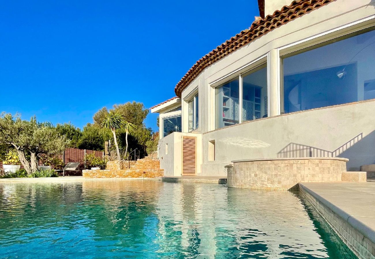 Villa à Ensuès-la-Redonne - Heliopolis Villa Standing Vue Mer