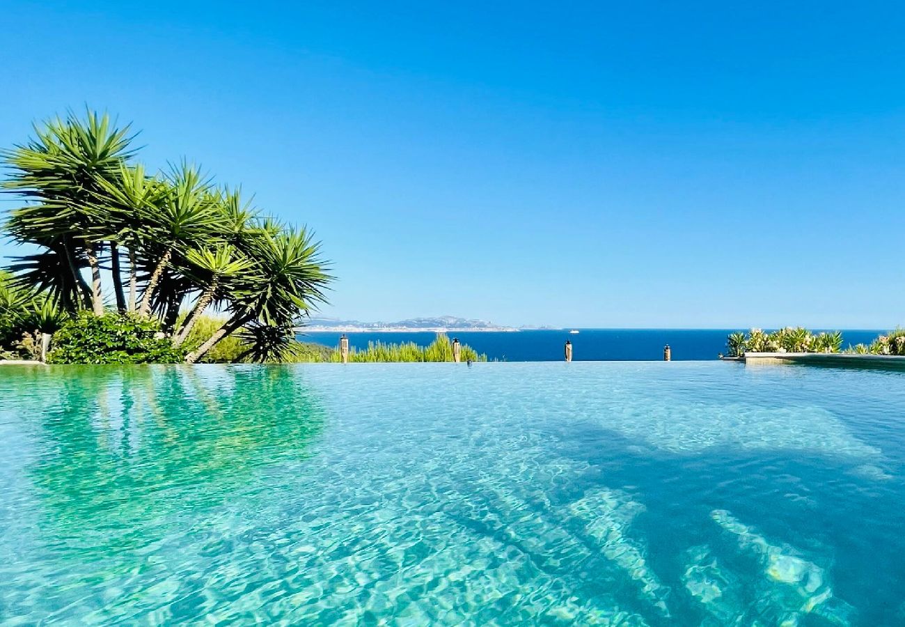 Villa à Ensuès-la-Redonne - Heliopolis Villa Standing Vue Mer