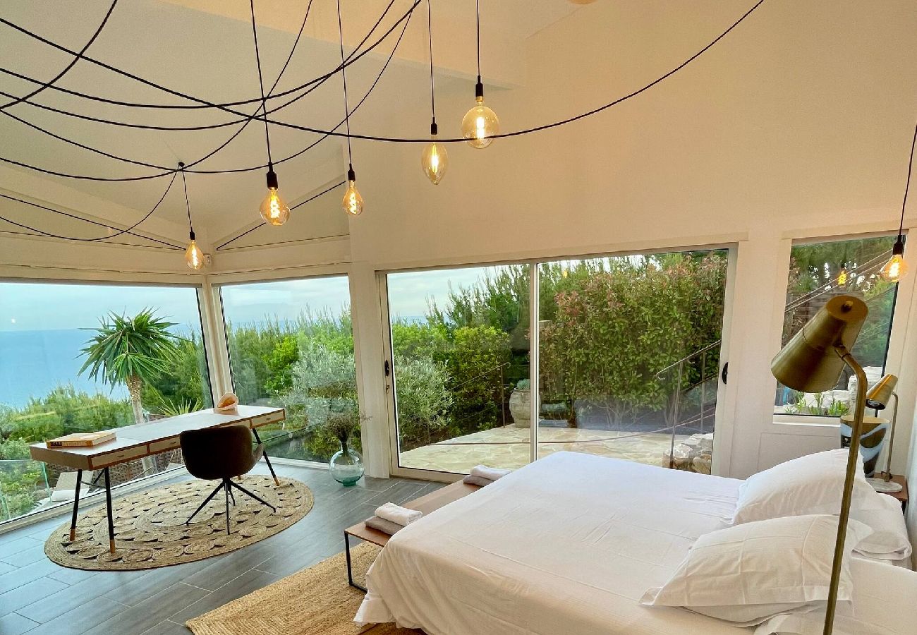 Villa à Ensuès-la-Redonne - Heliopolis Villa Standing Vue Mer