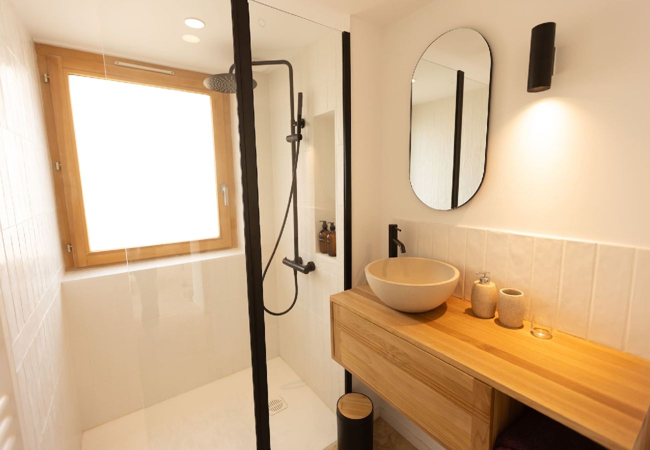 Maison à Carry-le-Rouet - Les pierres tombees